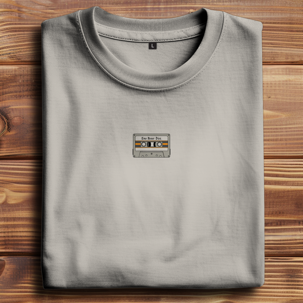 Oversize T-Shirt Emo Never Dies 9