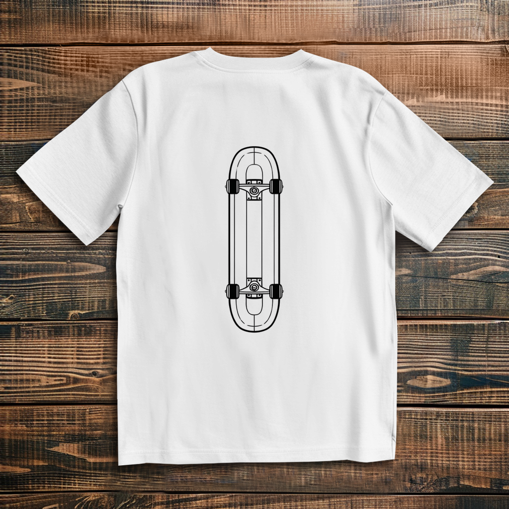 Oversize t-shirt skateboard sketch