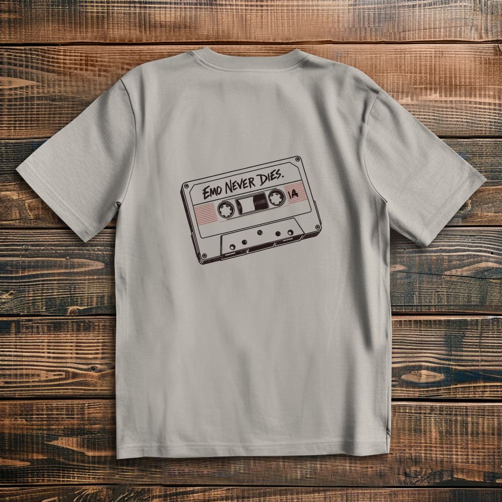 Oversize T-Shirt Emo Never Dies 8