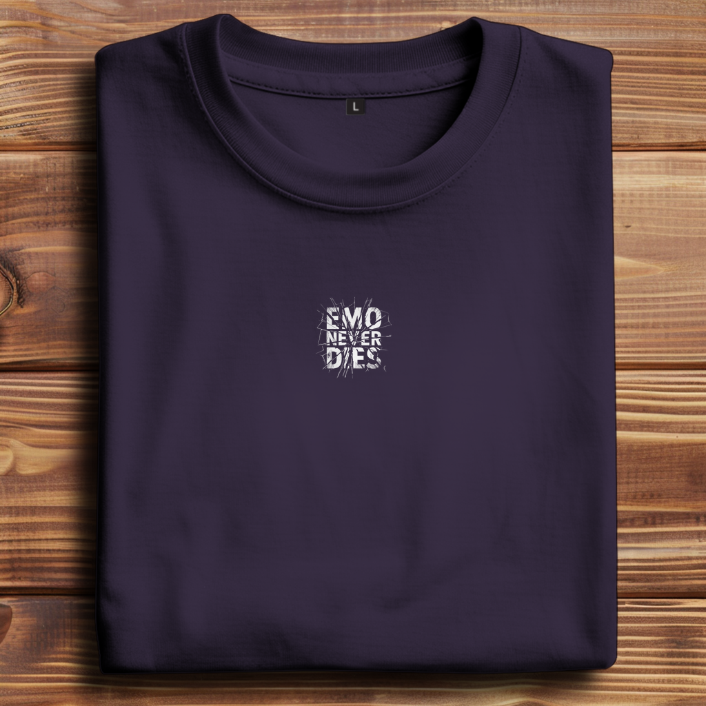 Oversize T-Shirt Emo Never Dies 7 white