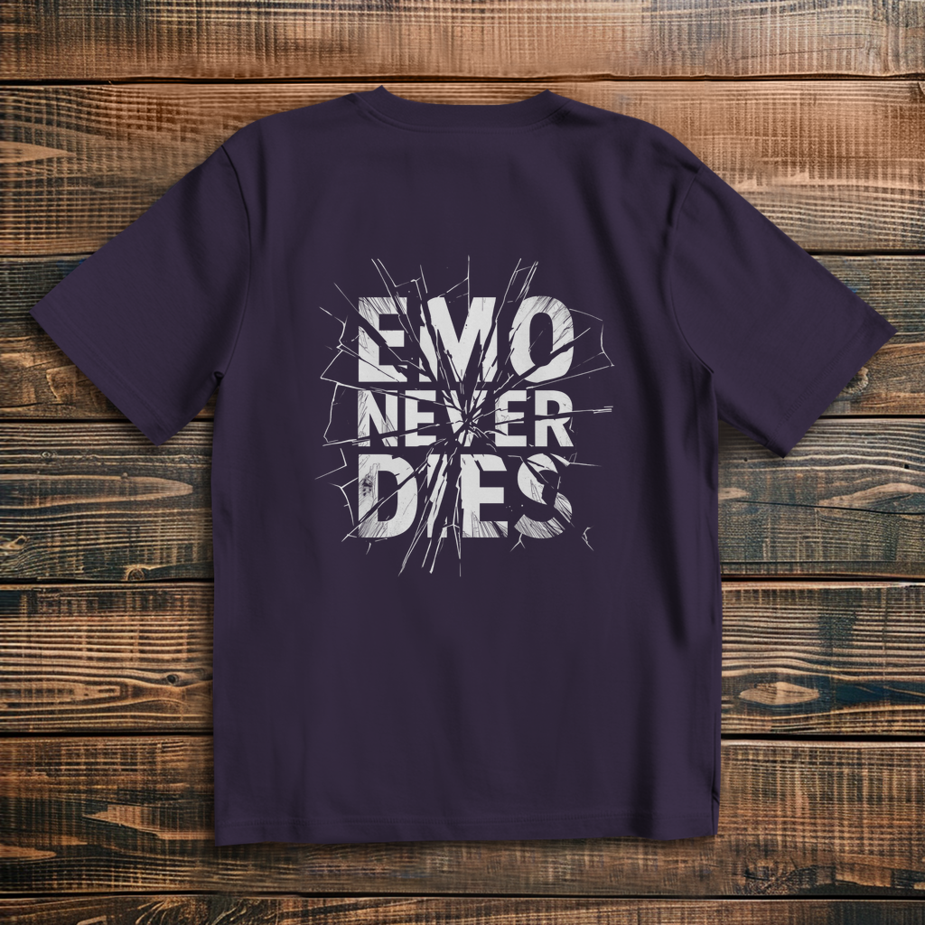 Oversize T-Shirt Emo Never Dies 7 white
