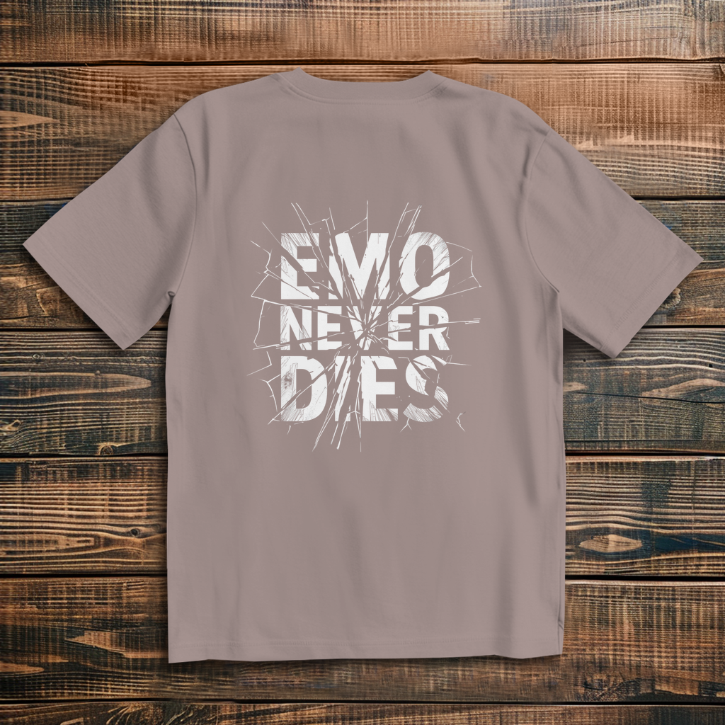 Oversize T-Shirt Emo Never Dies 7 white