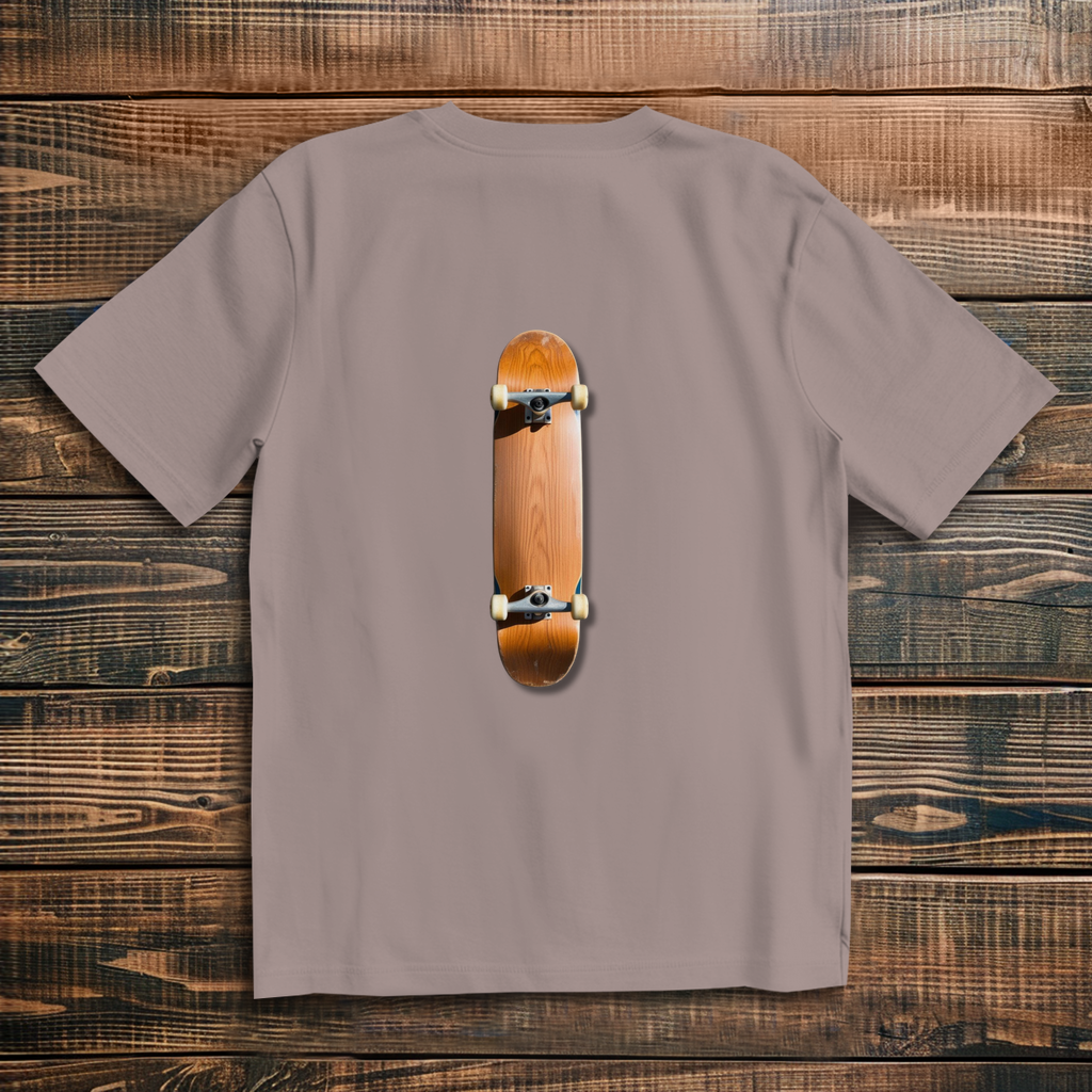 Oversize T-Shirt Skateboard Lying Wood