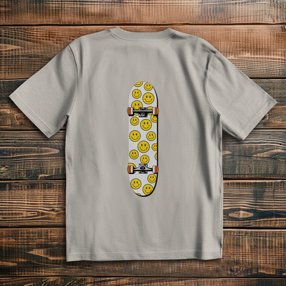 Oversized T-Shirt Skateboard Smiley