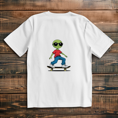Oversized T-Shirt Skateboard Alien