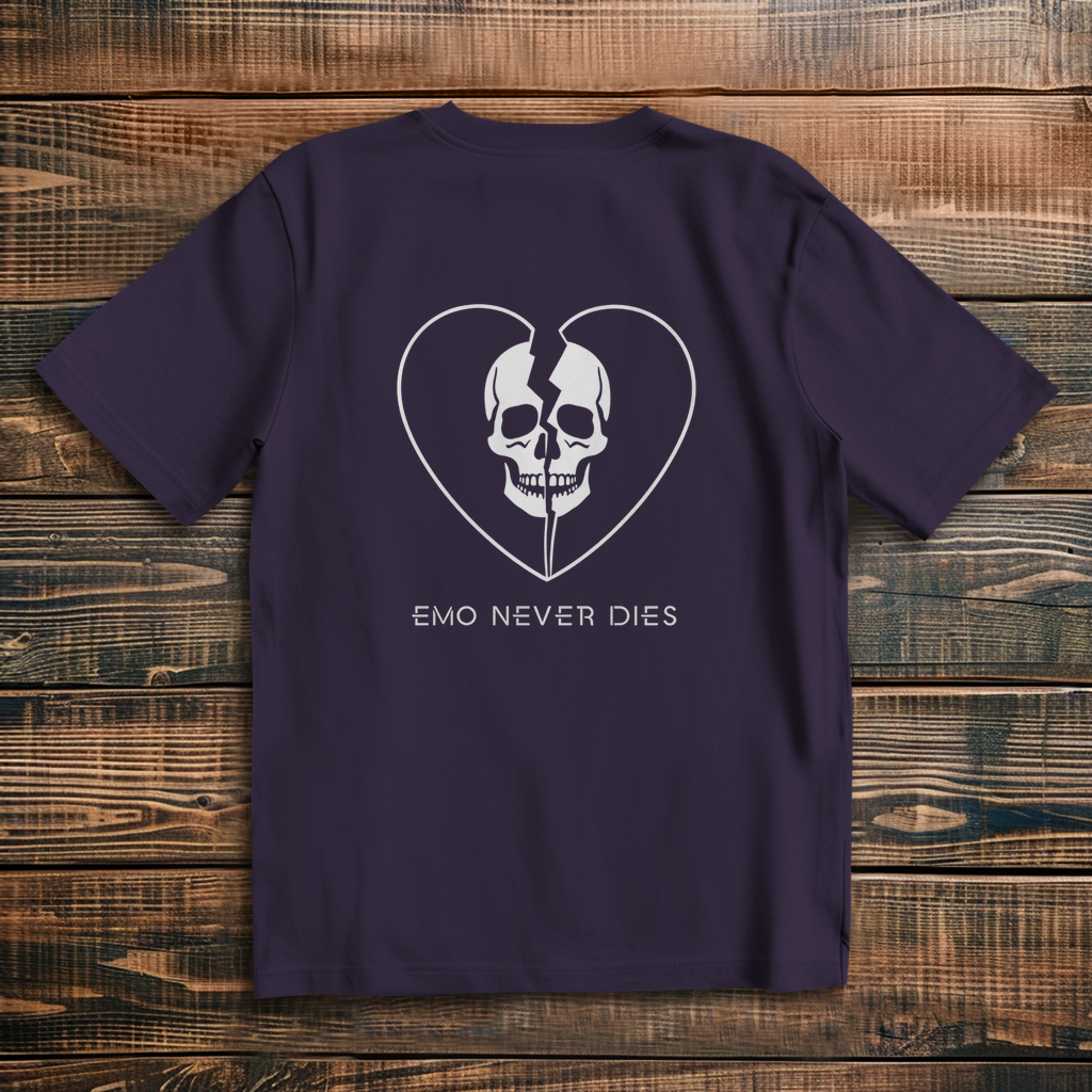 Oversized T-Shirt Emo Never Dies 3 white
