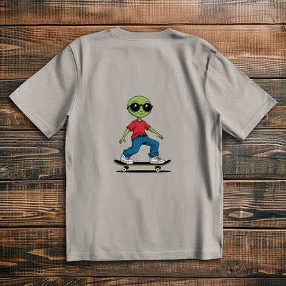 Oversized T-Shirt Skateboard Alien